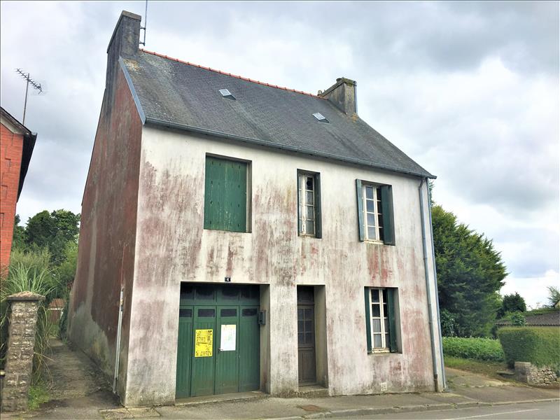 Maison - 5 pièces - 90 m² - EDERN (29)