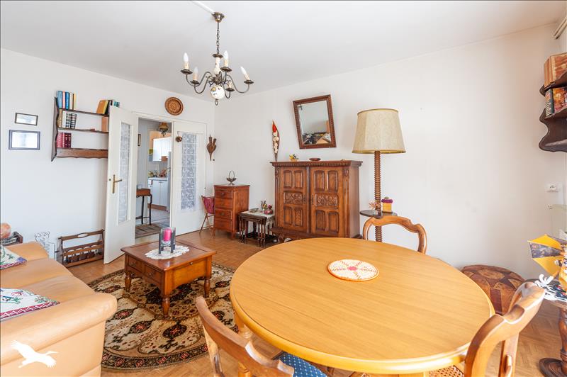 Appartement - 2 pièces - 60 m² - LA ROCHELLE (17)