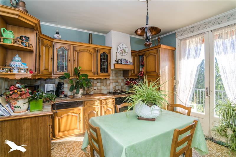 Maison - 6 pièces - 150 m² - AUTERIVE (32)