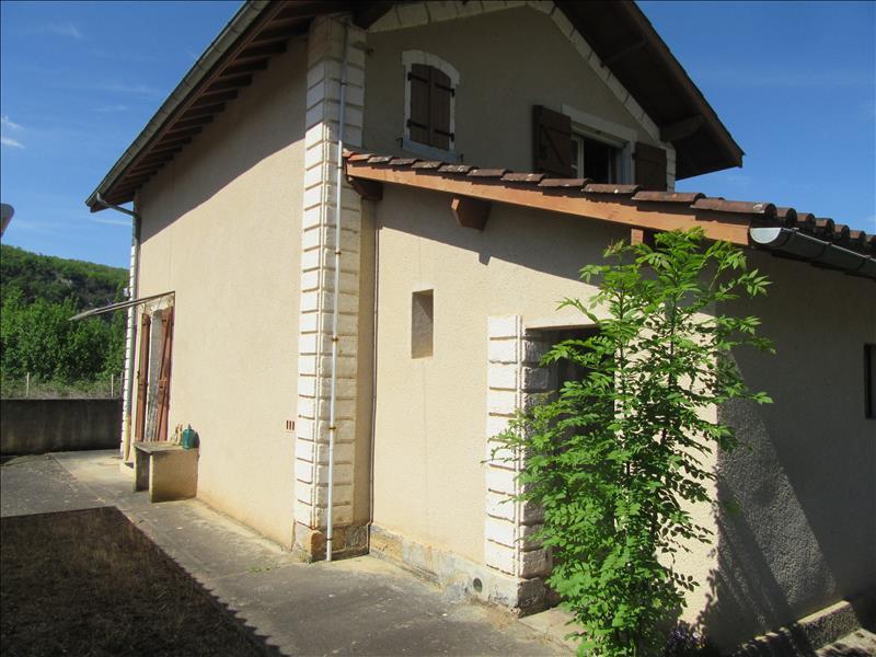 Maison - 3 pièces - 62 m² - ST MARTIN LABOUVAL (46)