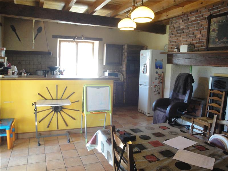 Maison - 5 pièces - 205 m² - MONTEGUT ARROS (32)