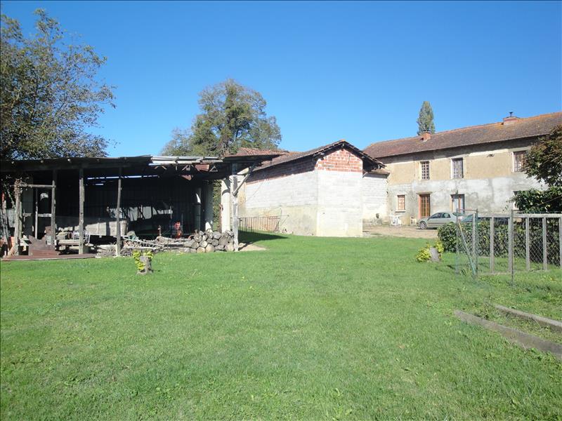 Maison - 5 pièces - 205 m² - MONTEGUT ARROS (32)