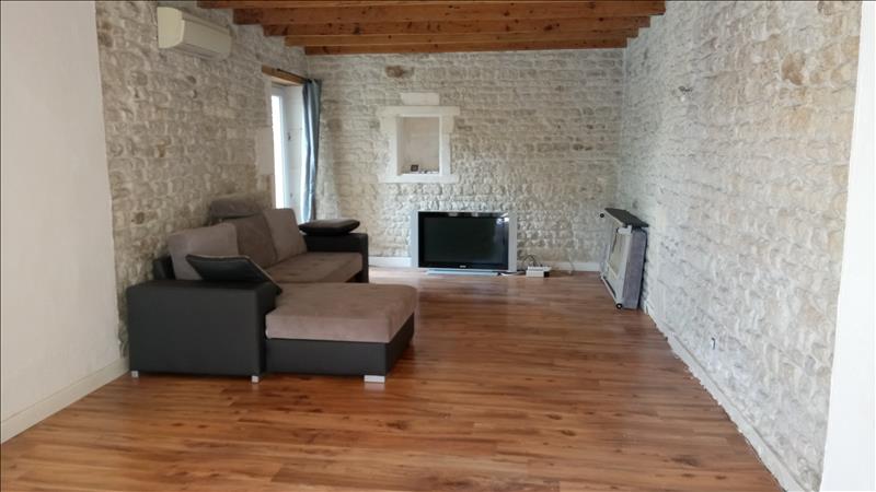 Maison - 5 pièces - 110 m² - GENSAC LA PALLUE (16)