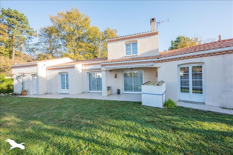 Vente maison St palais sur mer (17420) 7 pièces 136 m² 332831