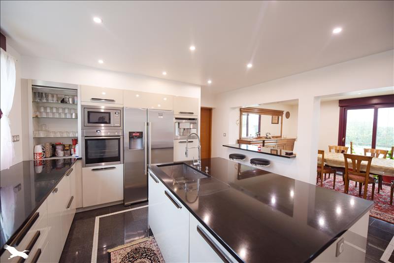Maison - 6 pièces - 186 m² - ST SULPICE DE POMMERAY (41)