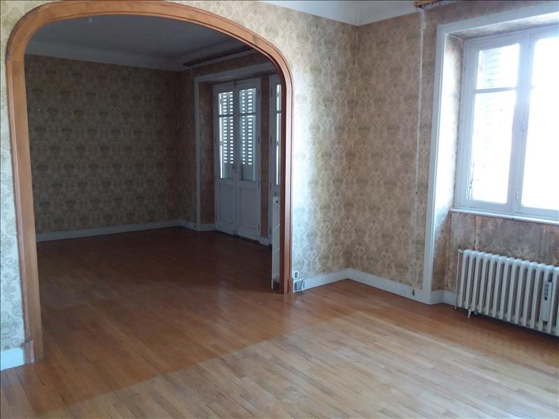 Maison - 10 pièces - 300 m² - EYREIN (19)