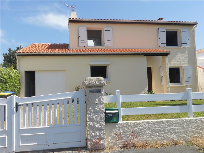 Vente Maison Villa 5 Piece S A Puilboreau 142 M Avec 3 Chambres A 444 125 Euros Blowsens
