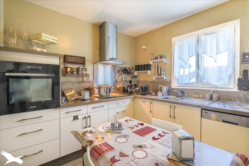 Maison - 4 pièces - 102 m² - VERDELAIS (33)