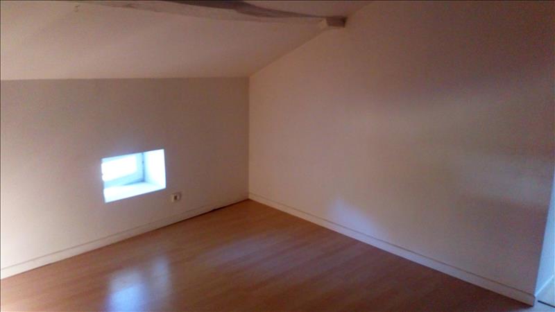 Maison - 4 pièces - 79 m² - ST AULAYE (24)