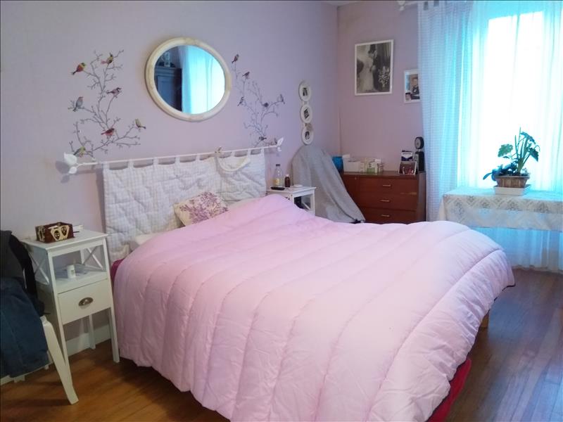 Maison - 6 pièces - 184 m² - VIBRAC (17)