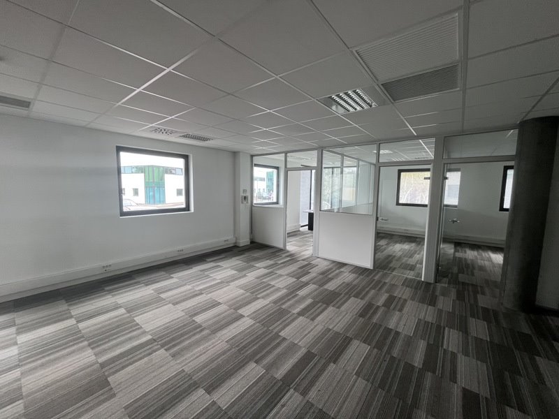 Achat Murs libres  ARTIGUES PRES BORDEAUX (33370) - 160 m²