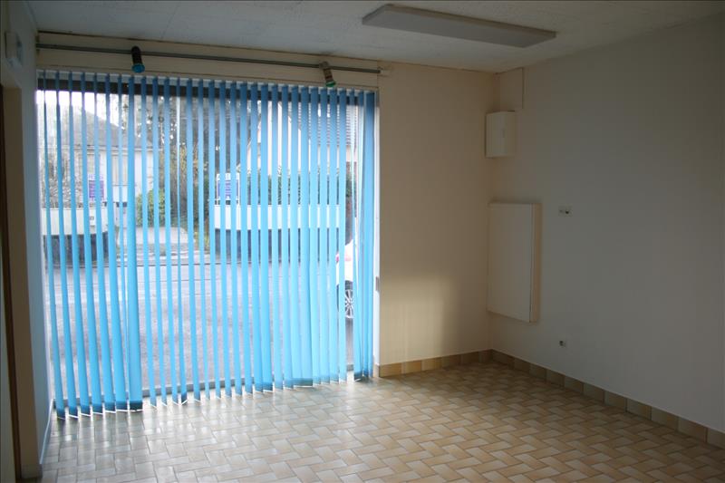 Local commercial à louer - 3 pièces 36 m² MONTS ((3) - Réf : 10-570